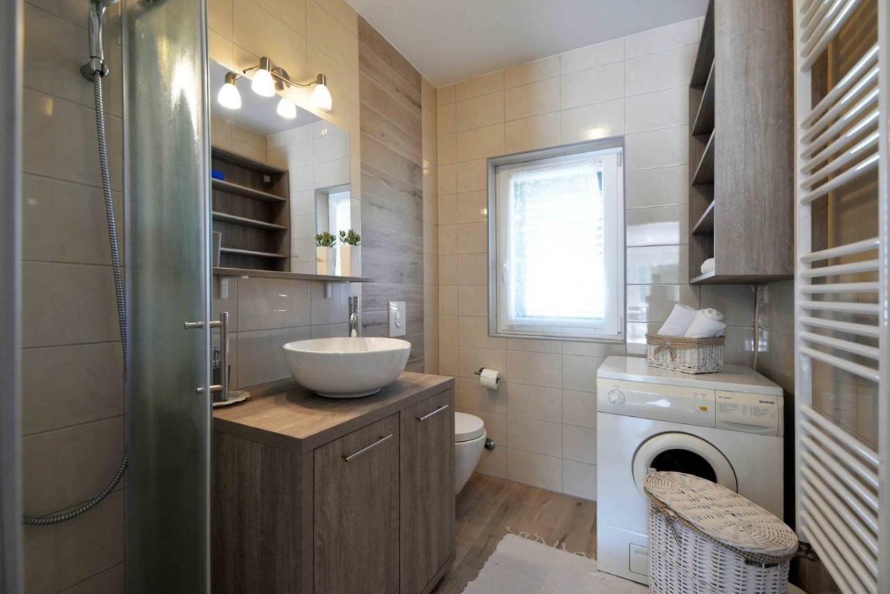 Apartment Kristina Murter Eksteriør billede